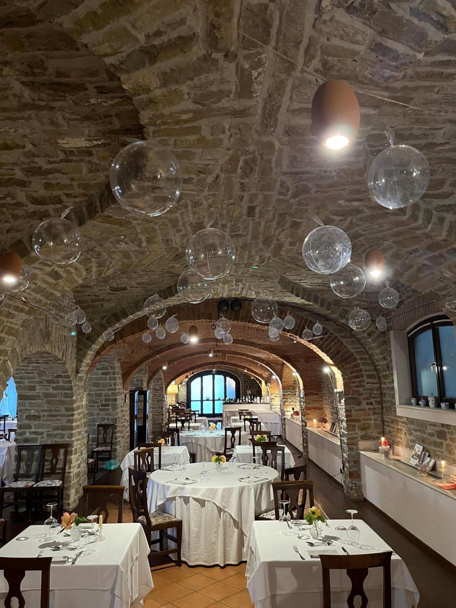 Il Castello Di Bubbio Otel Dış mekan fotoğraf