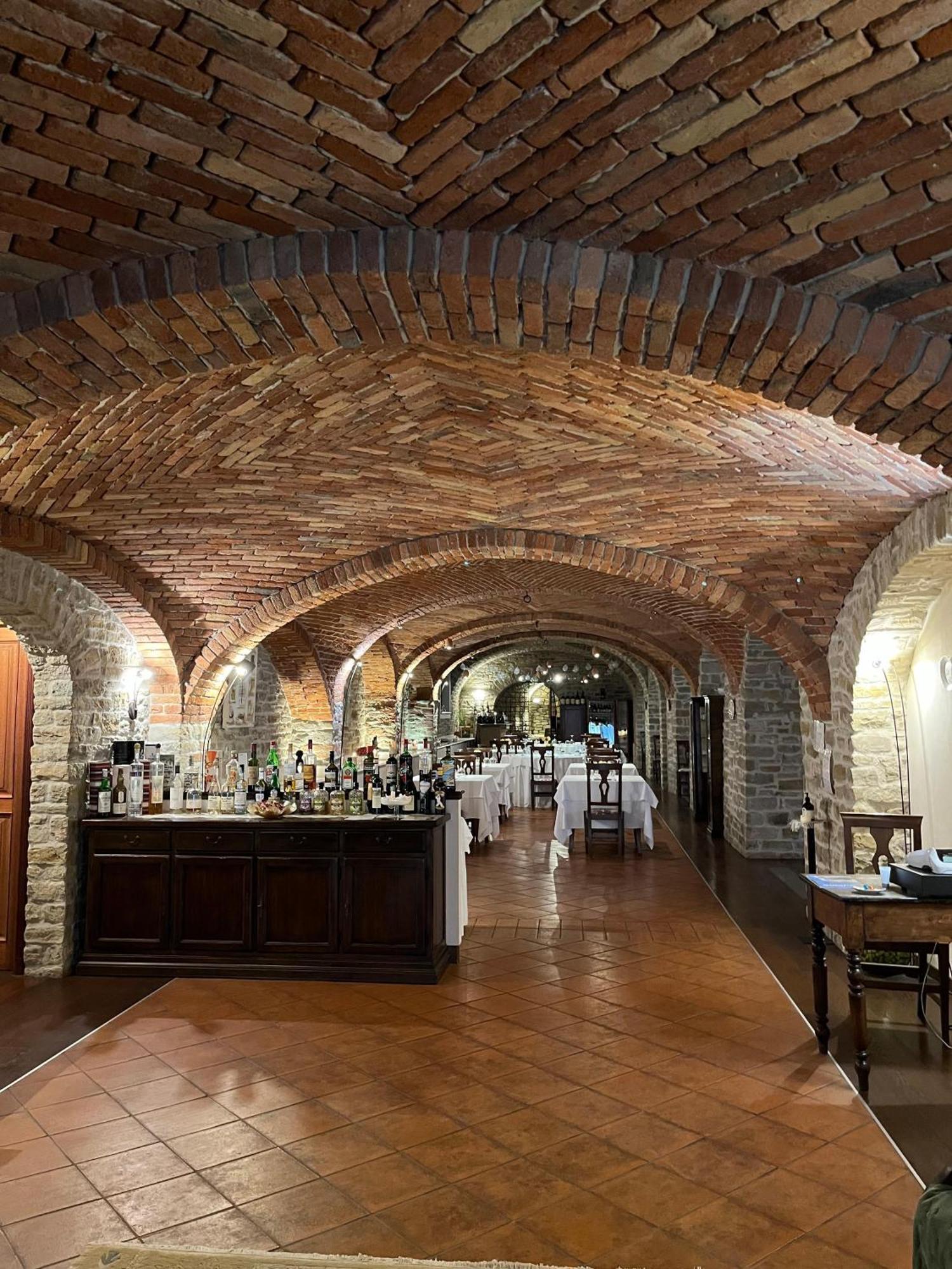 Il Castello Di Bubbio Otel Dış mekan fotoğraf